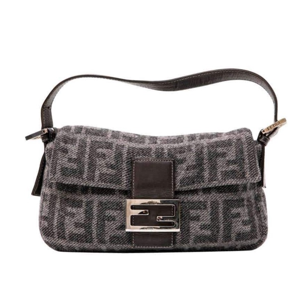Fendi Grey Wool Baguette - Picture 9 of 13